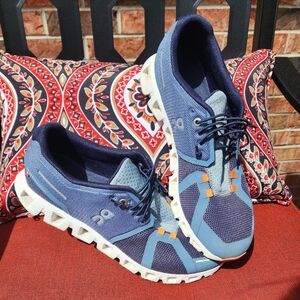 On Cloud 5 Push Running Shoes